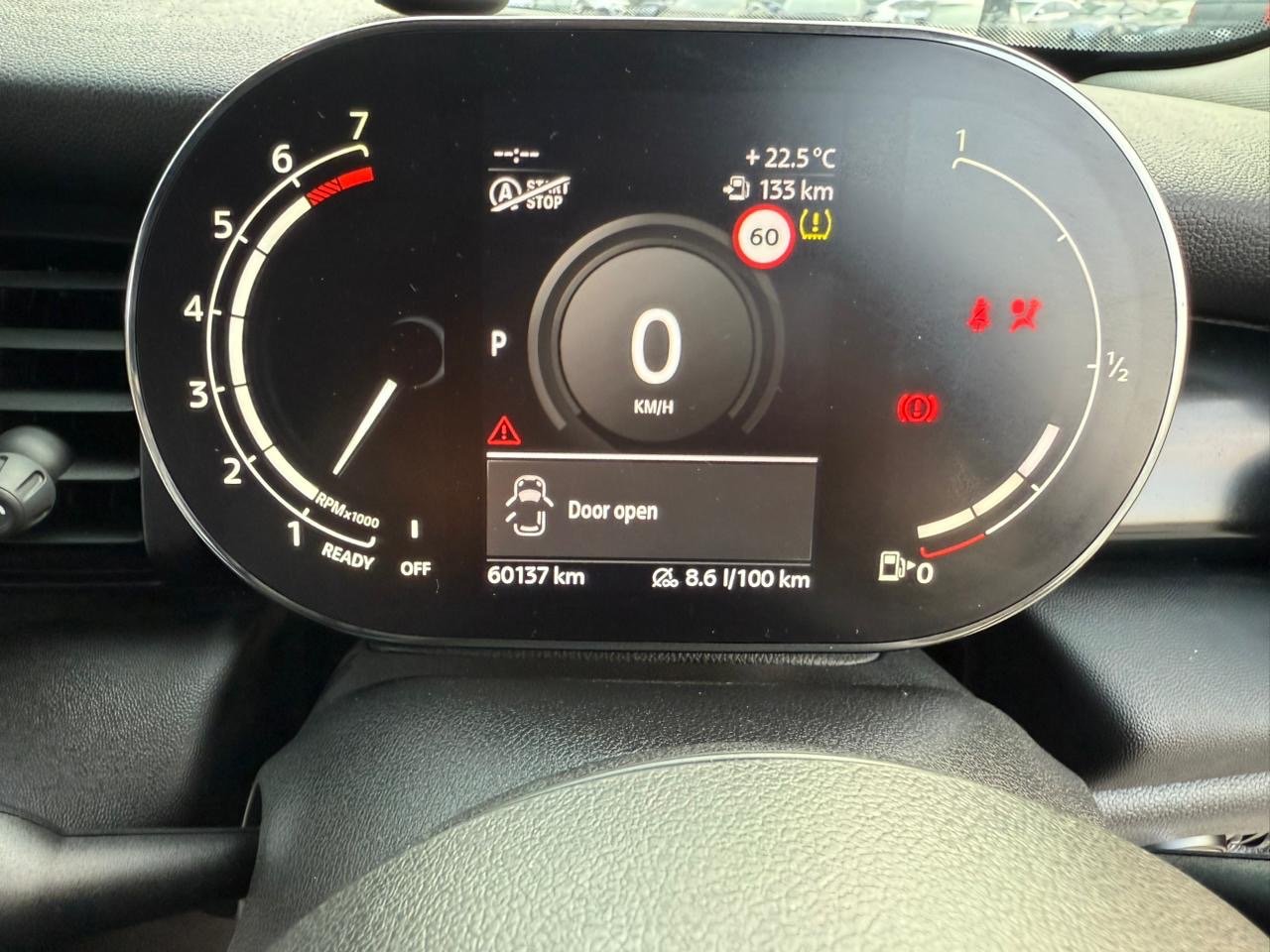 MIni Cooper 2021 Red image